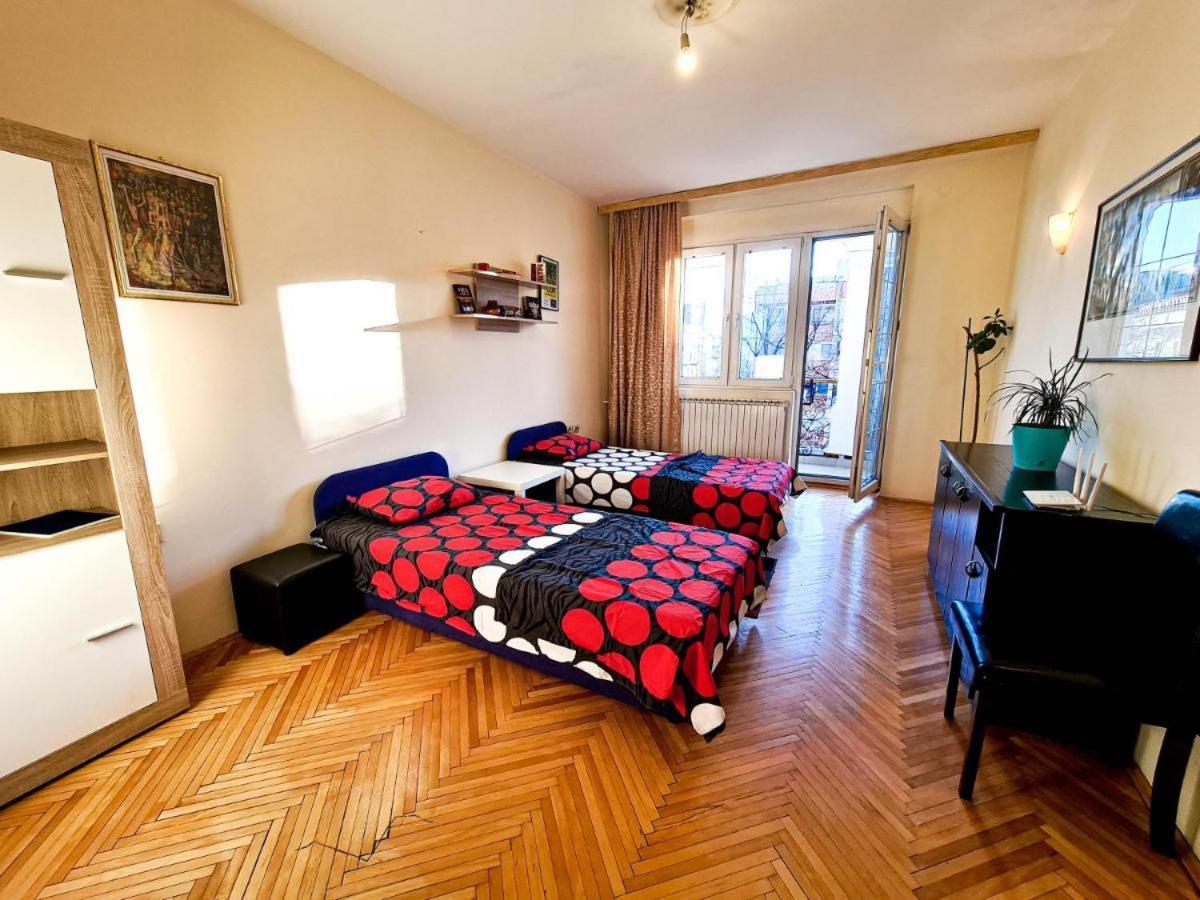 Fantazy Apartment Main Square Skopje Exterior foto