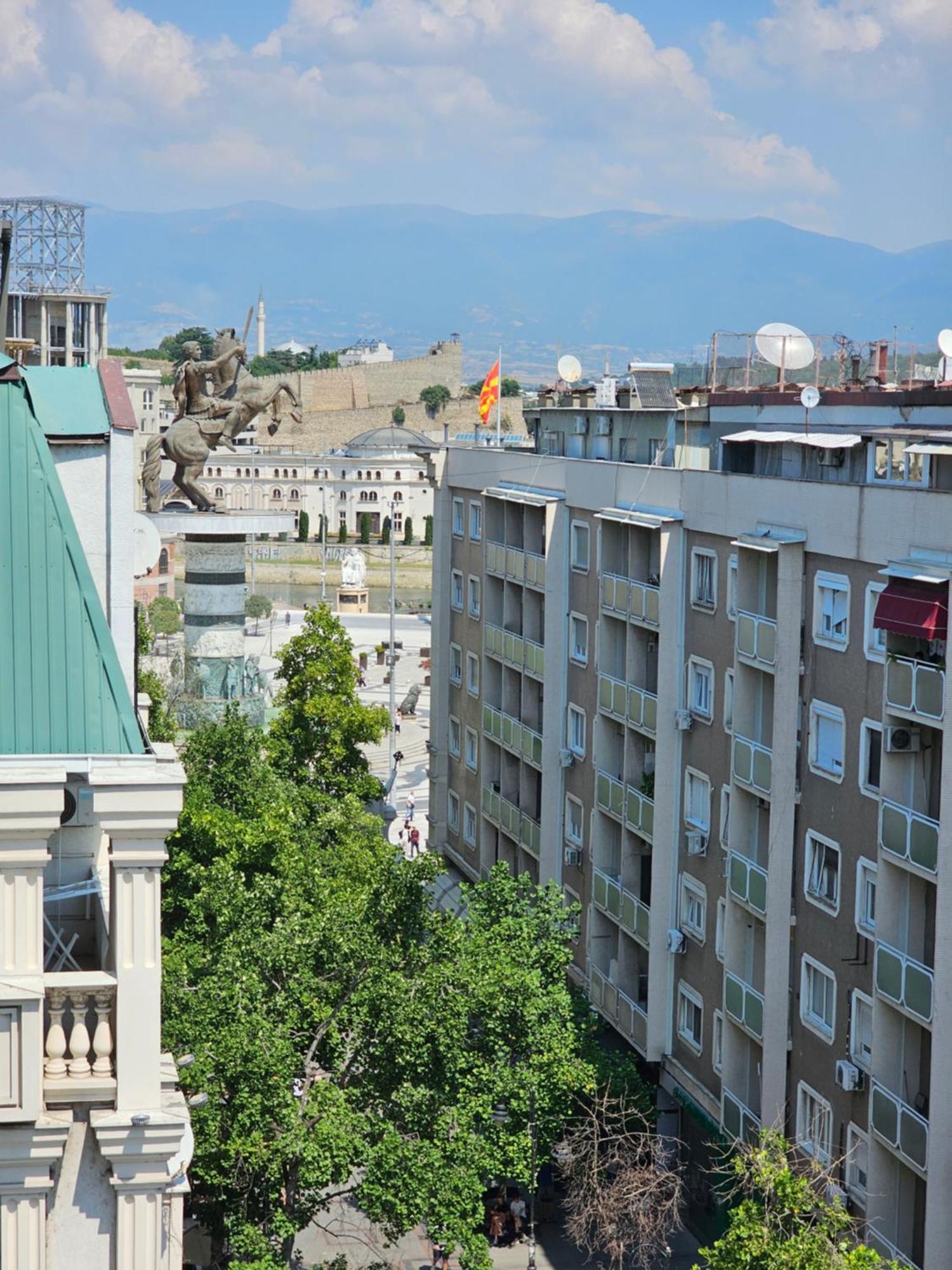 Fantazy Apartment Main Square Skopje Exterior foto